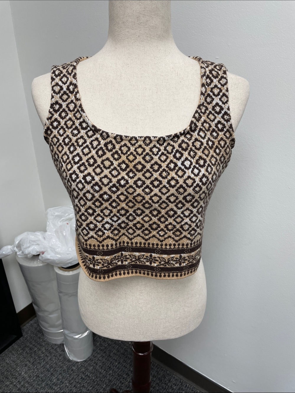 Vintage St. John Wool-Blend Cropped Knit Top